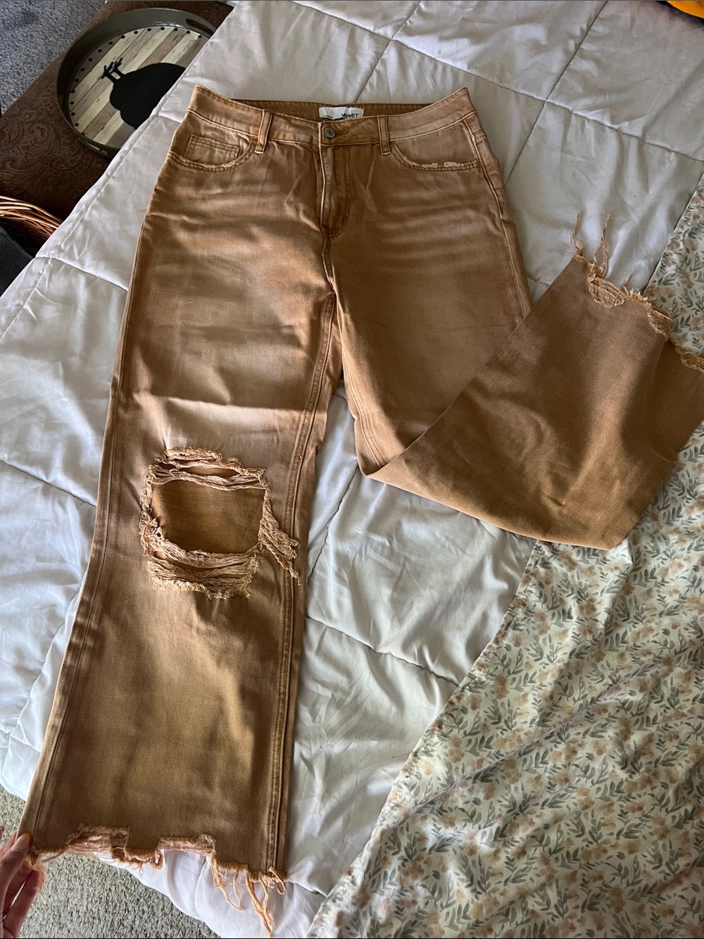 Distressed Wide-Leg Jeans in Caramel Brown